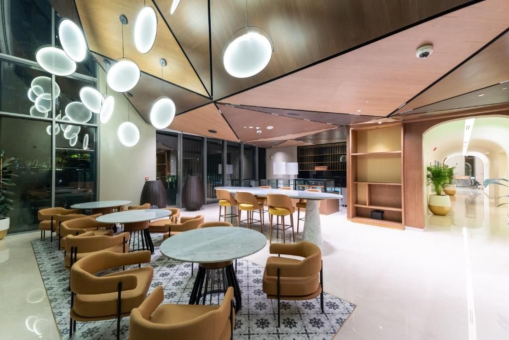 Tumbi Hotel Dubai The Palm, Tapestry Collection by Hilton фото 7