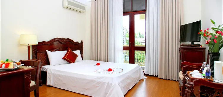 Фото отеля Hoi An Lantern Hotel