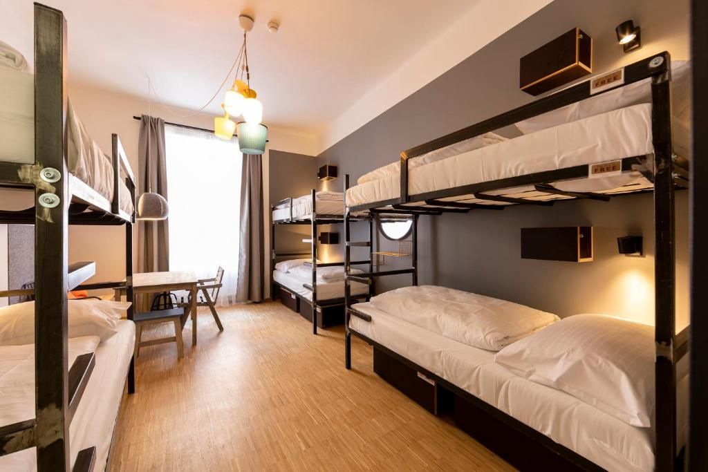 Хостел «Czech Inn» фото 6