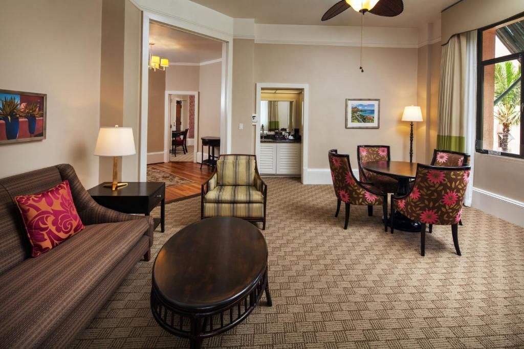 The Royal Hawaiian, A Luxury Collection Resort фото 66