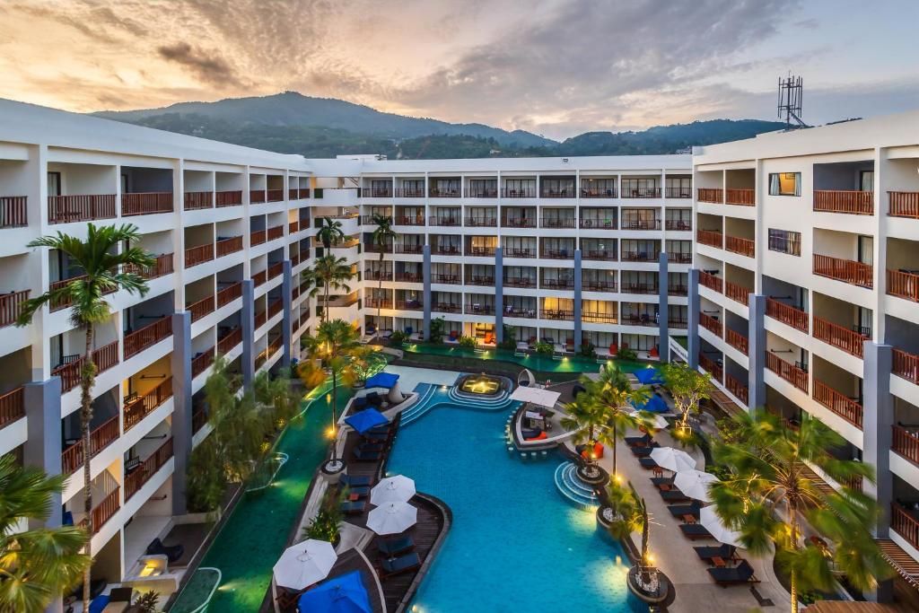 Deevana Plaza Phuket фото 84