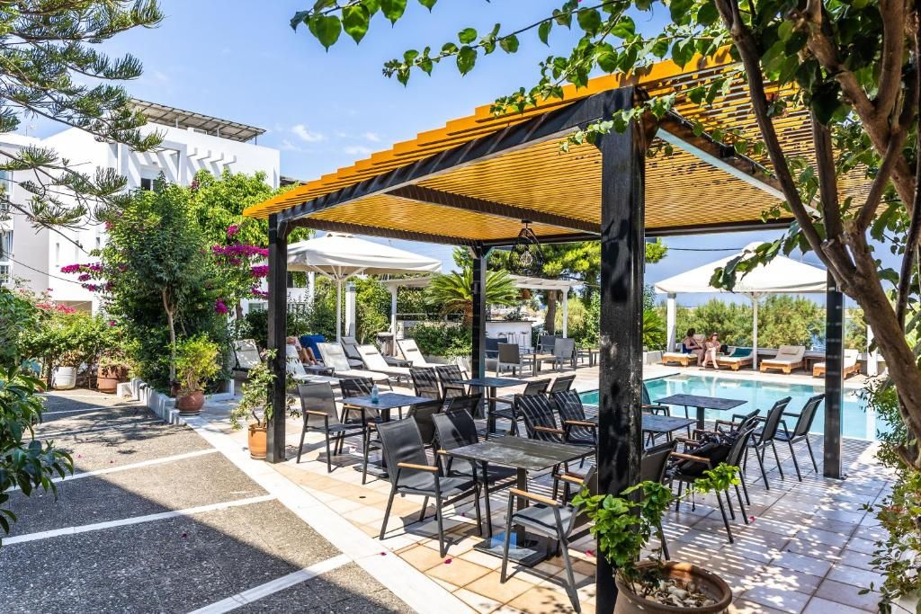 Kyparissia Beach Hotel фото 40