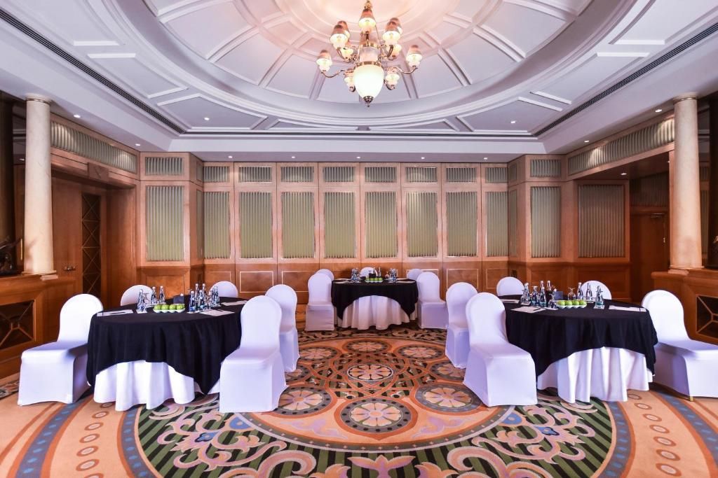 Al Ain Rotana фото 67