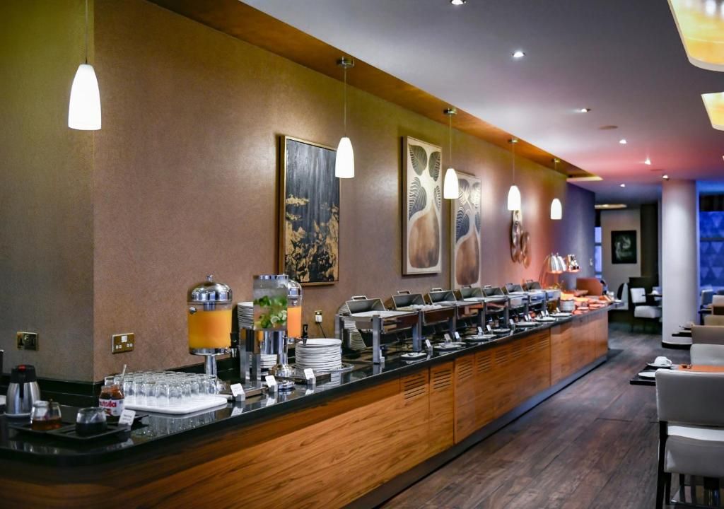 Swiss-Belhotel Seef Bahrain фото 61