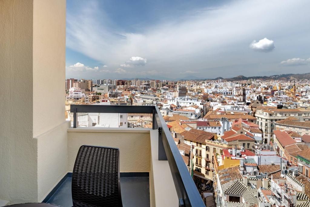 AC Hotel Malaga Palacio by Marriott фото 36