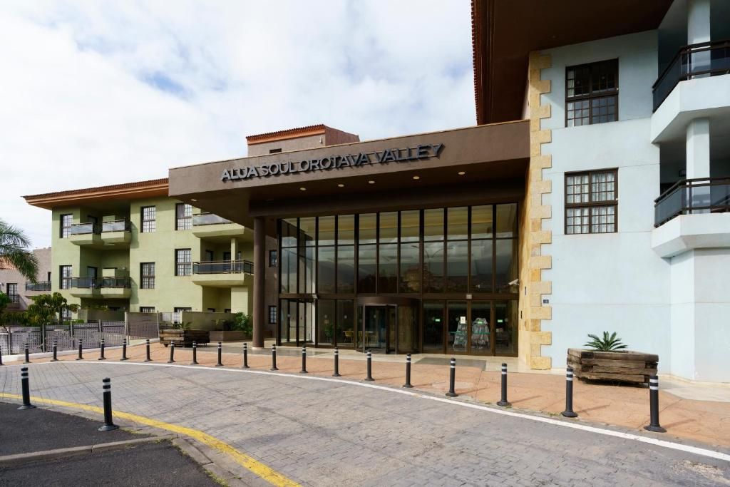 Hotel Diamante Suites фото 25