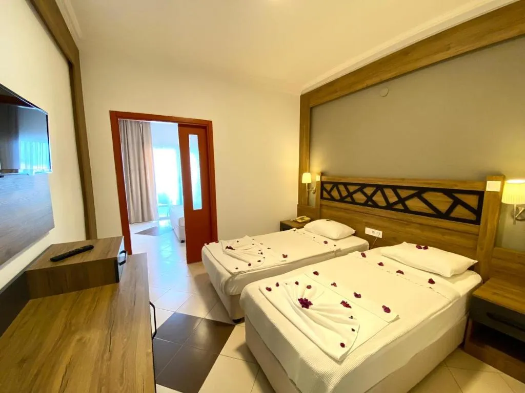 Istanbul Beach Hotel фото 3
