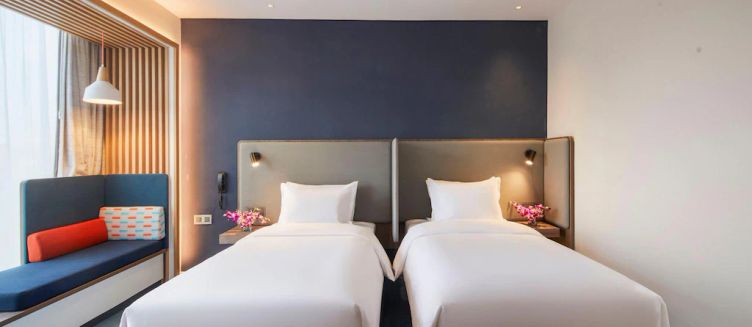 Фото отеля Holiday Inn Express Shanghai Xuhui Binjiang