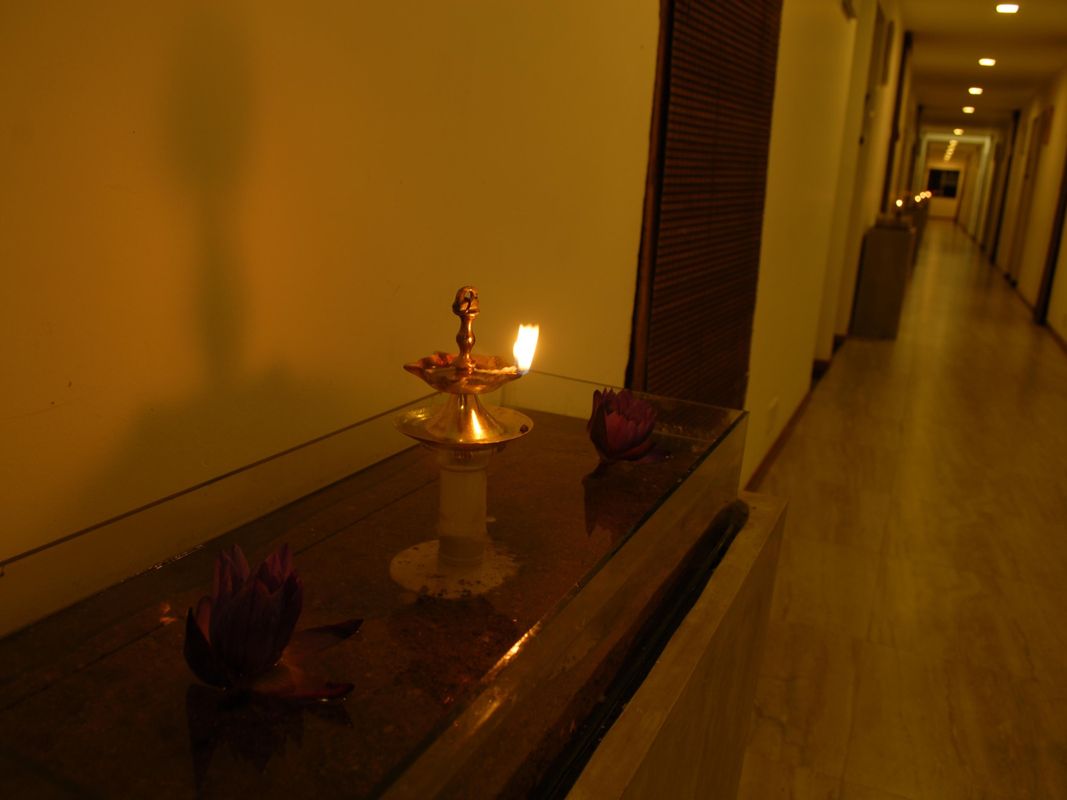 Hotel Topaz, Kandy фото 17