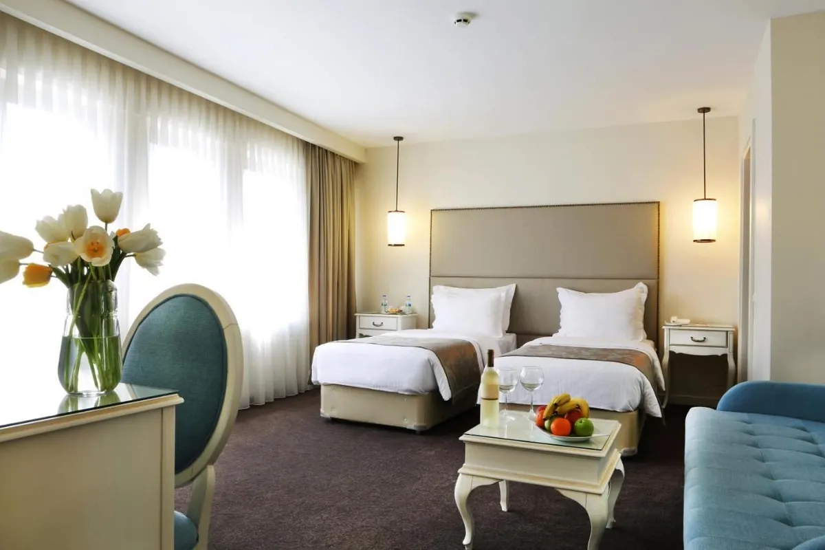 Taxim Town Hotel фото 3