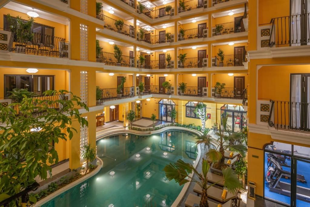 Hoi An Babylon Riverside Hotel & Spa фото 43