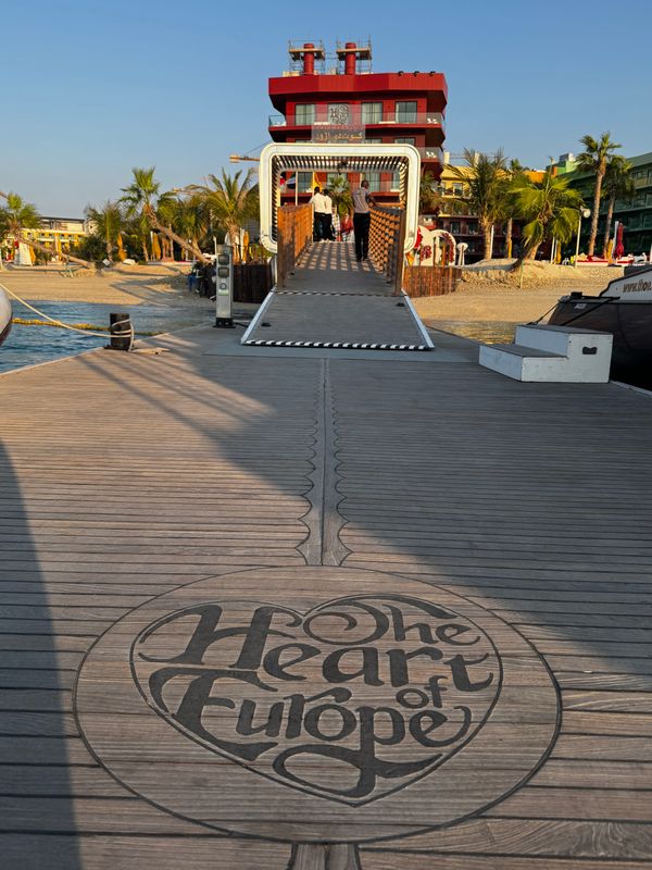Voco Dubai Monaco Heart of Europe, by IHG Hotel (Adults Only) фото 97