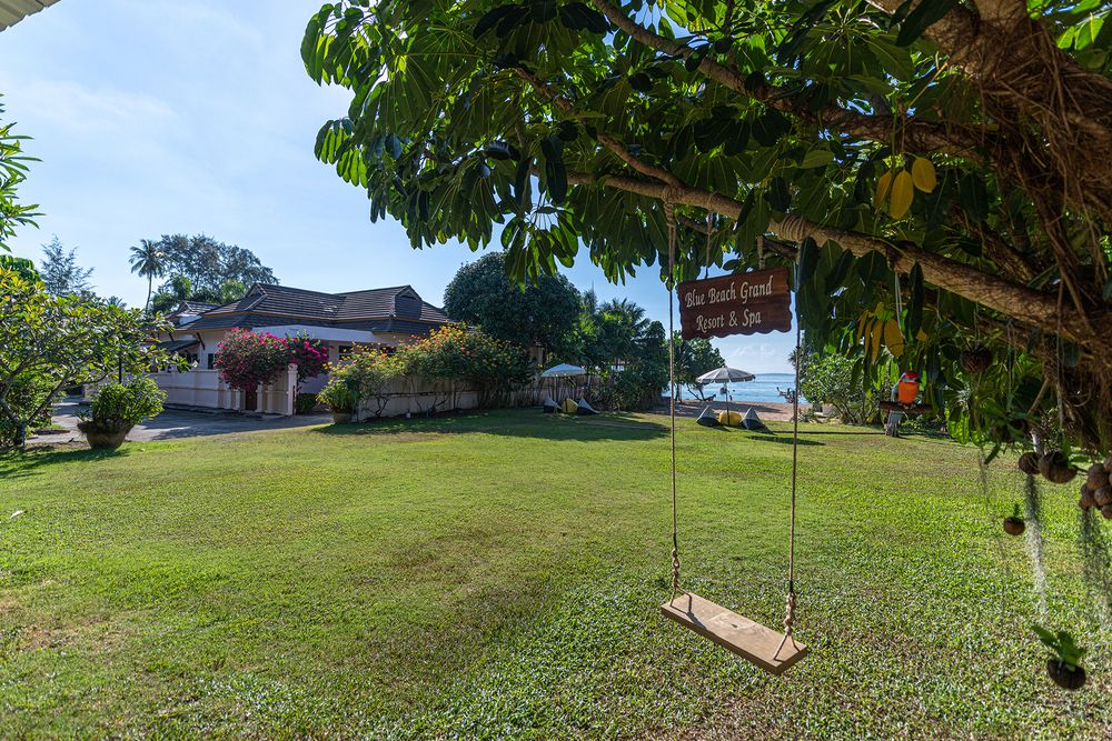 Blue Beach Grand Resort & Spa фото 24