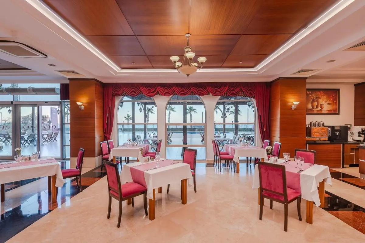 Crowne Plaza Antalya фото 10