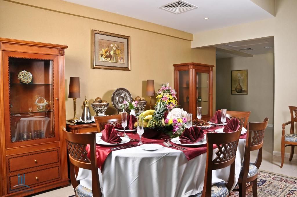 Emirates Concorde Hotel & Residence фото 37