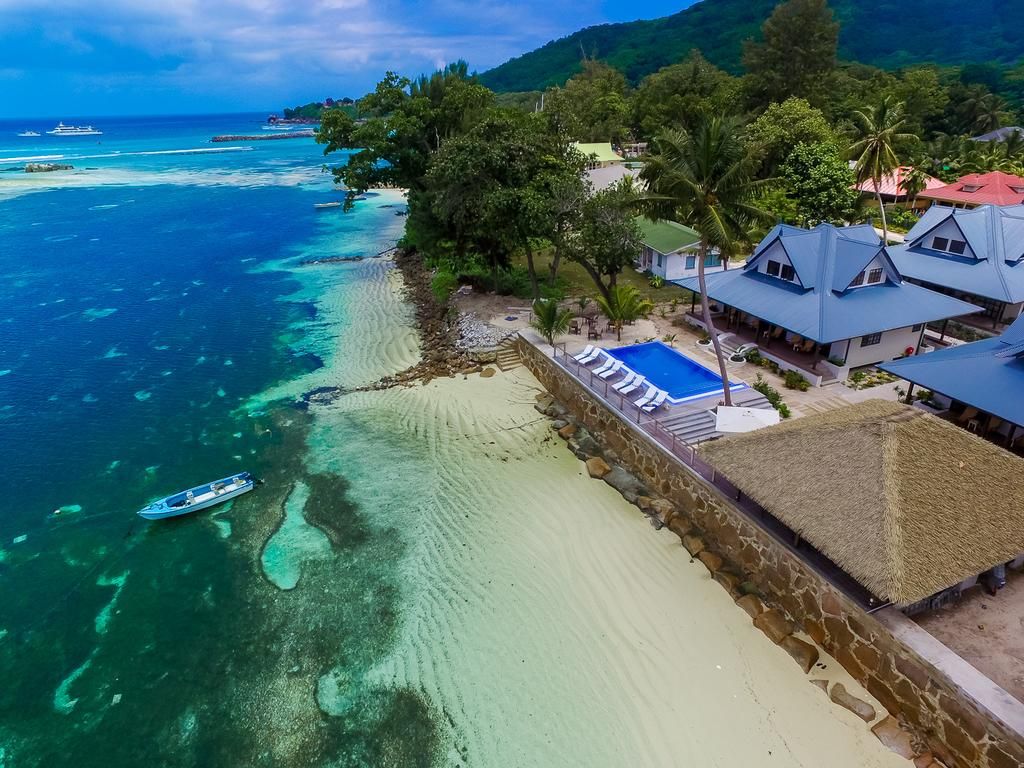 Le Nautique Waterfront Hotel La Digue фото 0
