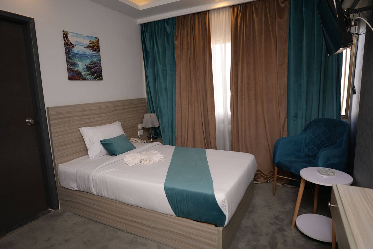 Mar Charbel Hotel фото 1