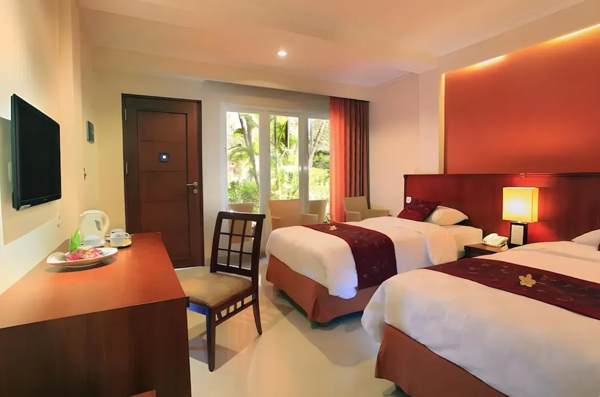 Restu Bali Hotel фото 1