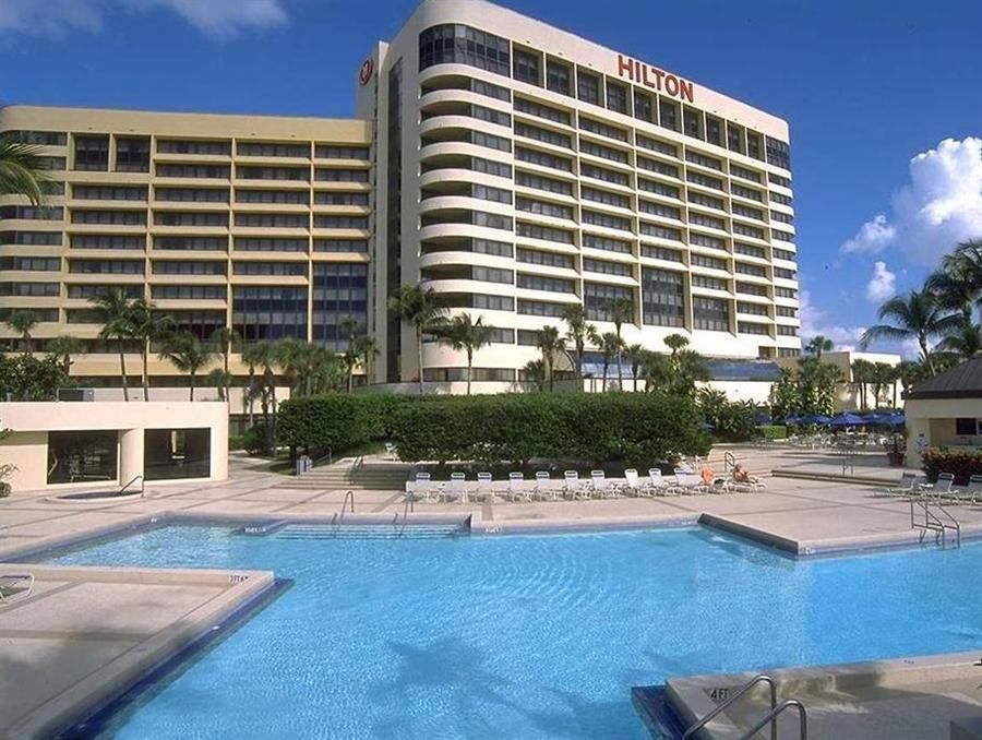 Hilton Miami Airport Blue Lagoon фото 22
