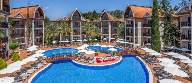 Фото отеля Quattro Family Club Dem Hotel