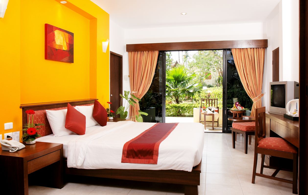 All Seasons Naiharn Phuket фото 4