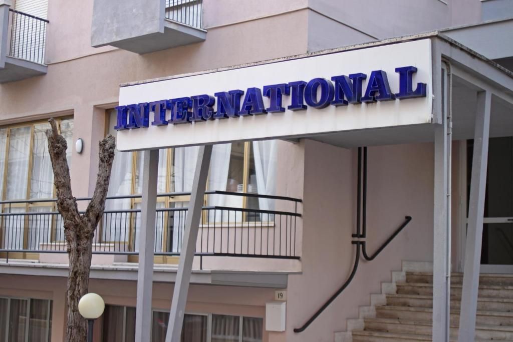 Hotel International фото 0