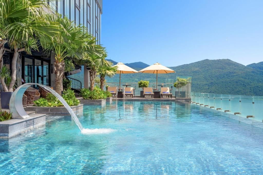 Peninsula Hotel Danang фото 5