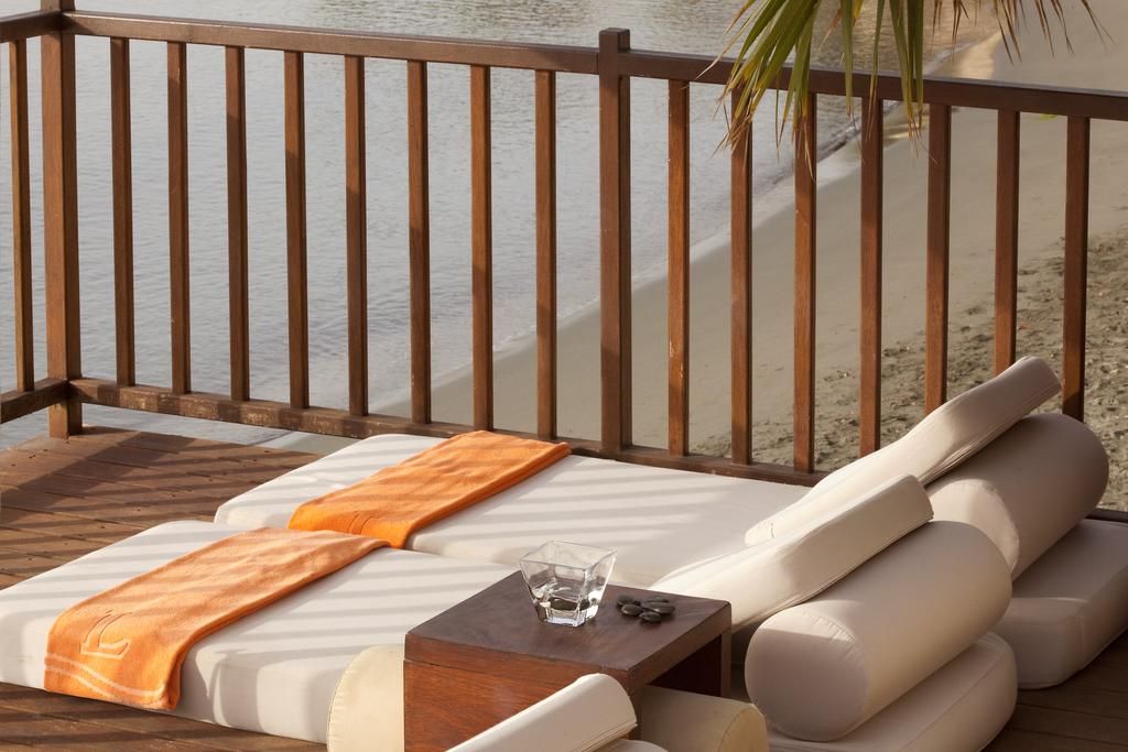 Londa Beach Hotel фото 0