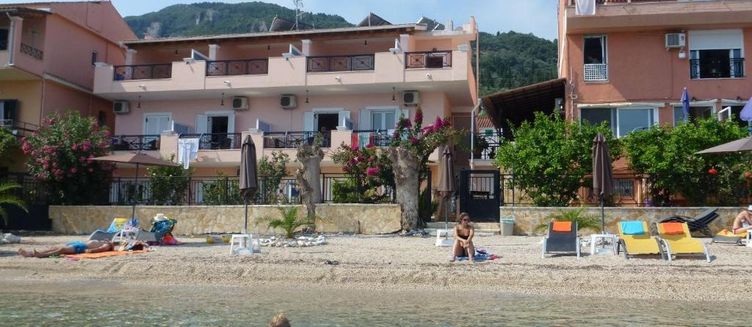 Фото отеля Galini Sea Apartments