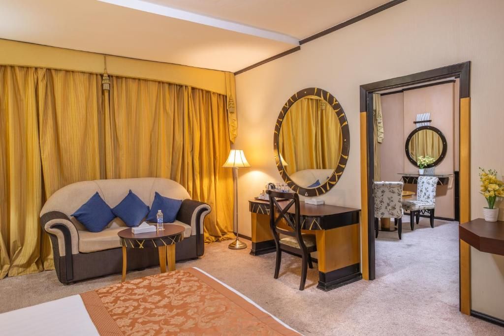 Al Jawhara Gardens фото 26