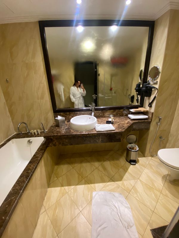 Bahi Ajman Palace Hotel фото 84
