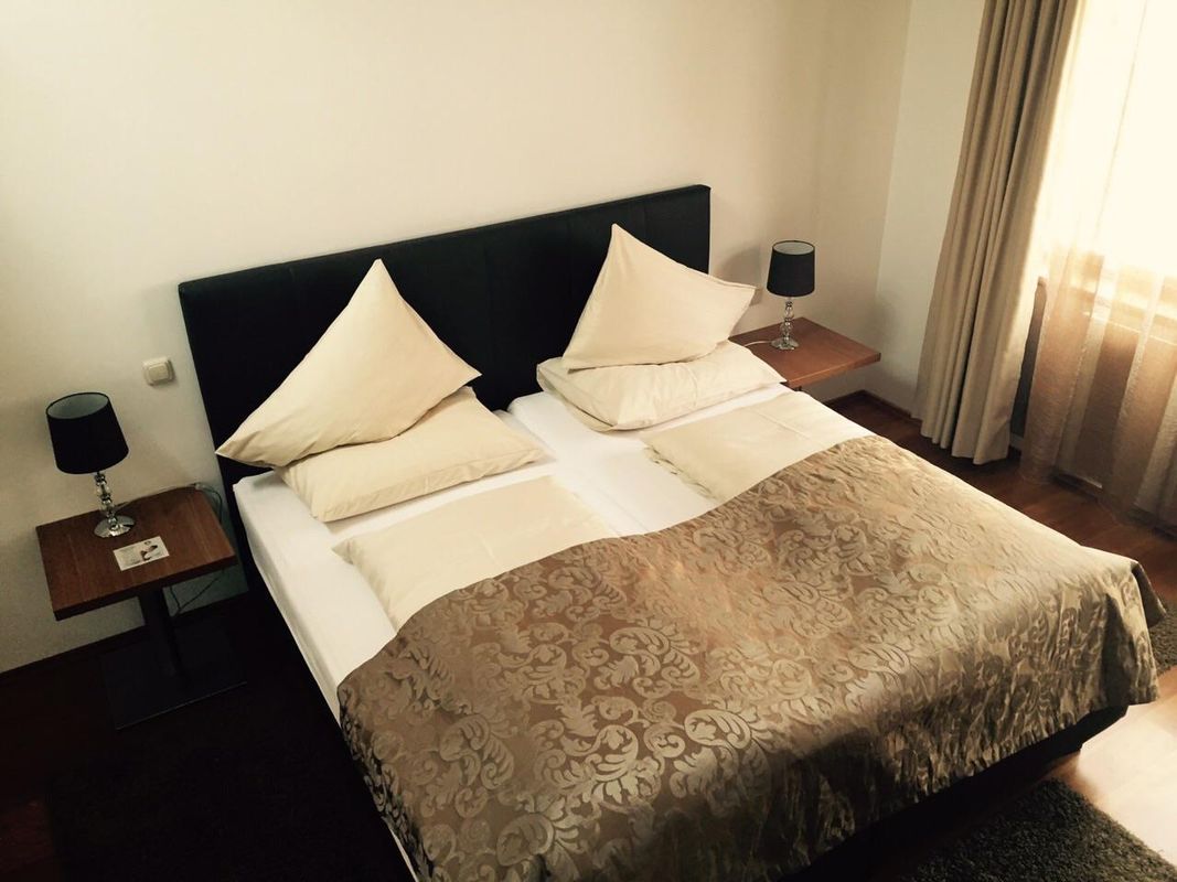 Hotel Goldenes Schiff фото 1