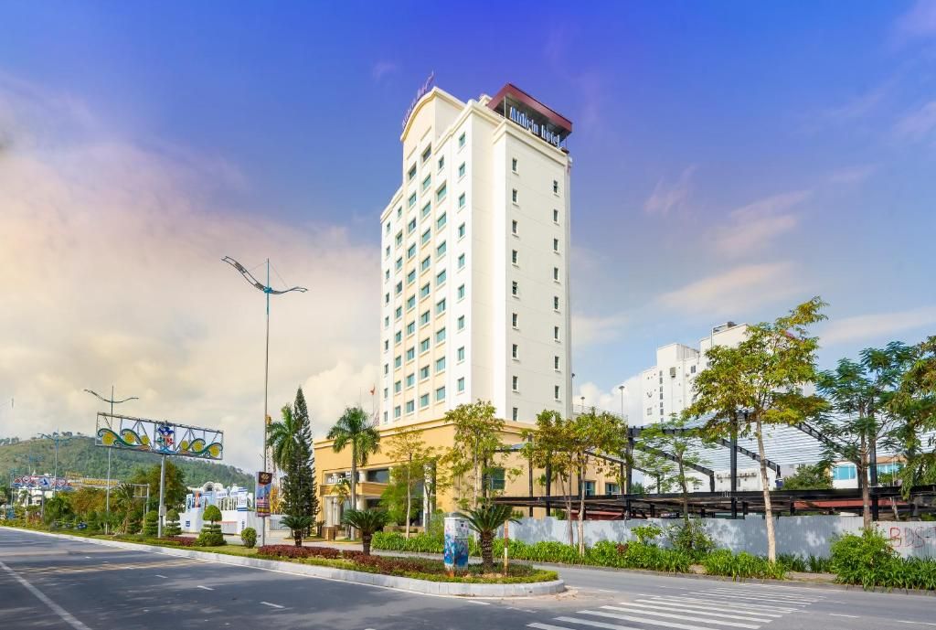 Mithrin Hotel Halong фото 16