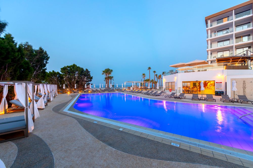 Leonardo Crystal Cove Hotel & Spa - by the sea (only adults 16+) фото 19