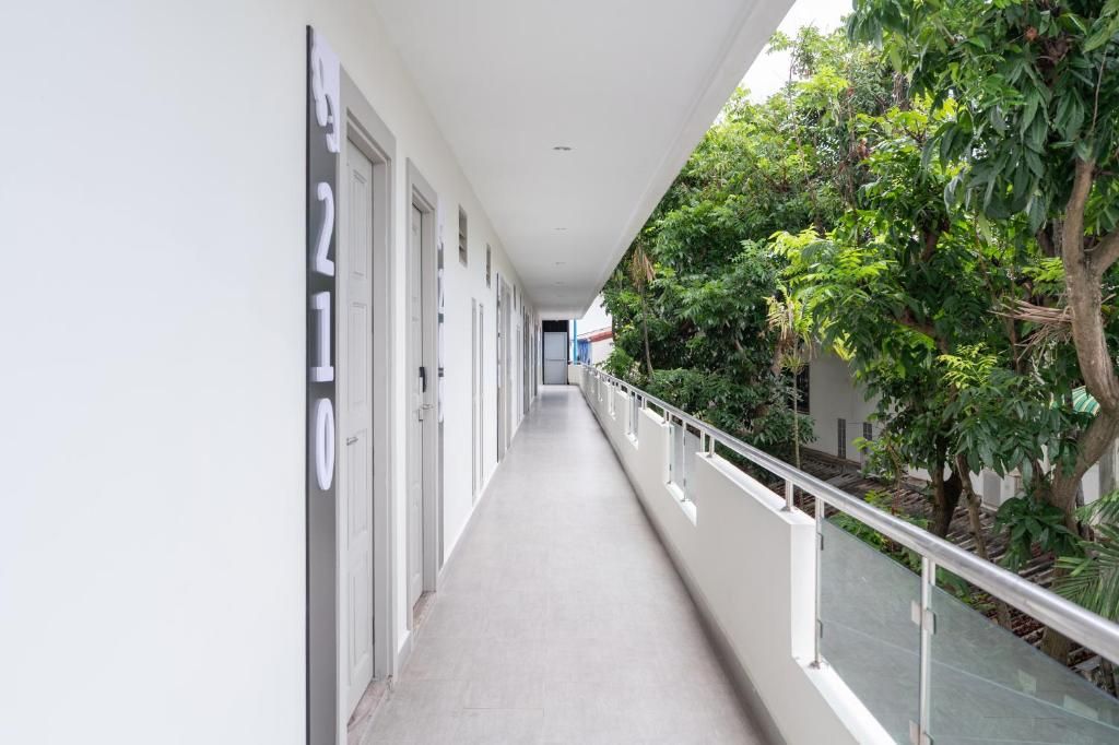 Kokotel Pattaya North Beach фото 44