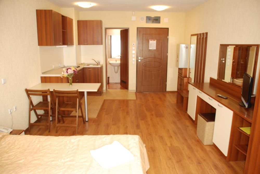 Апарт-отель «Comfort Hotel» фото 5