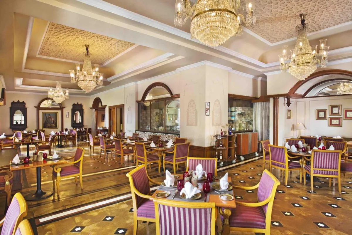Eros Hotel New Delhi, Nehru Place фото 10