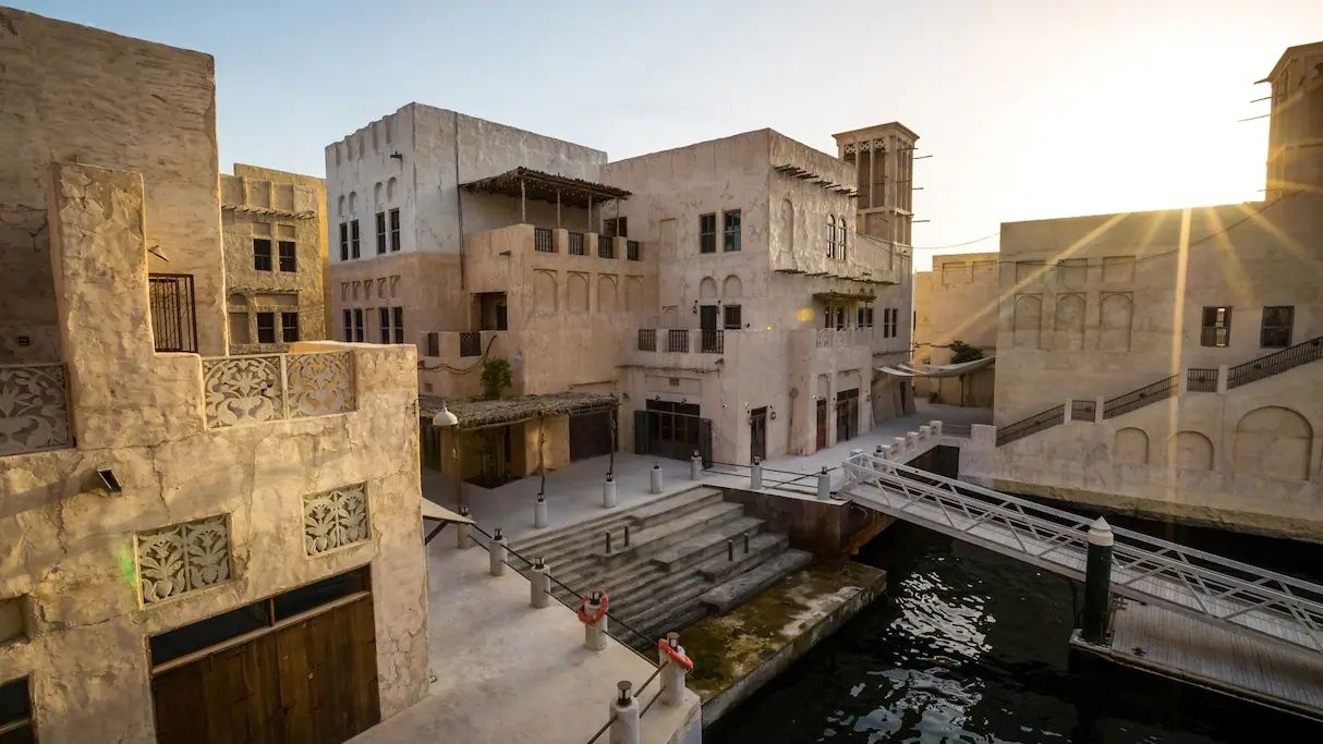 Al Seef Heritage Hotel Dubai, Curio Collection by Hilton фото 0