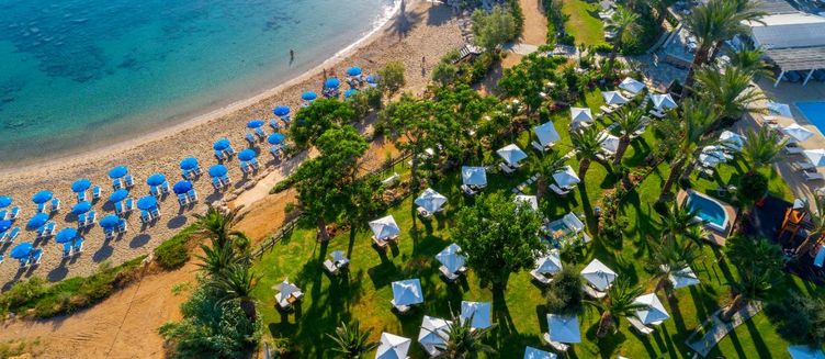 Фото отеля Crystal Springs Beach Hotel