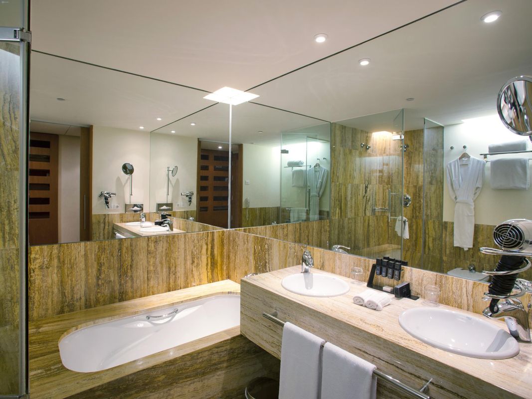 Hotel Melia Bilbao фото 2