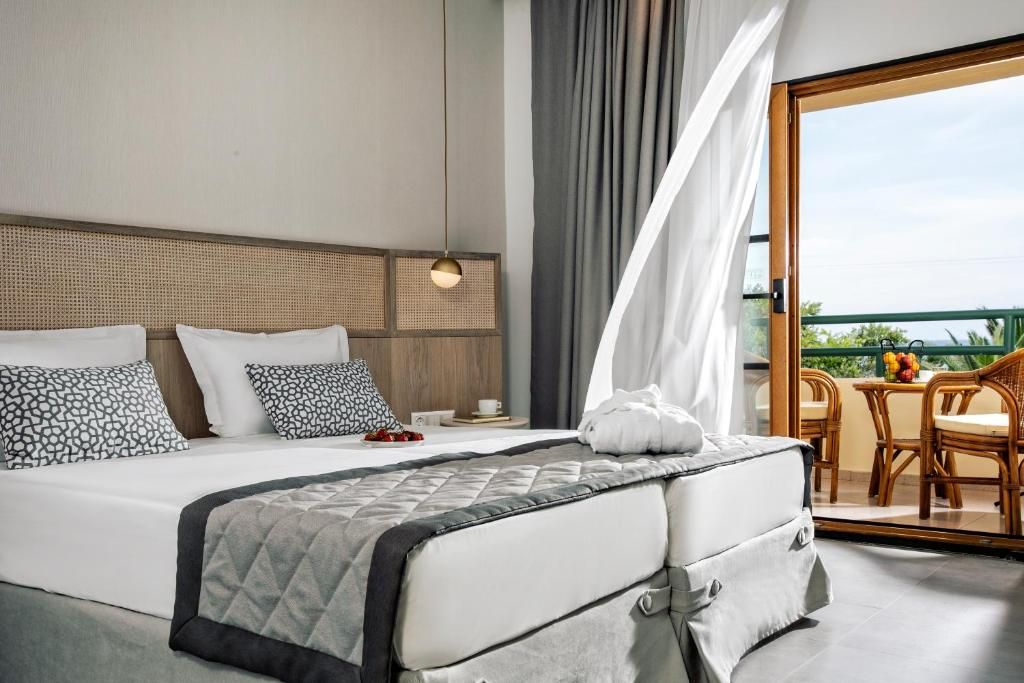 Possidi Holidays Resort & Suites Hotel фото 41