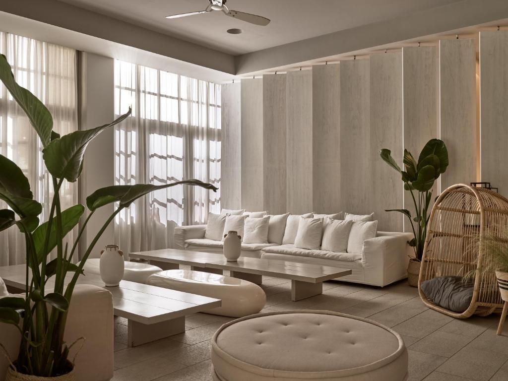 The Bay Hotel & Suites фото 26