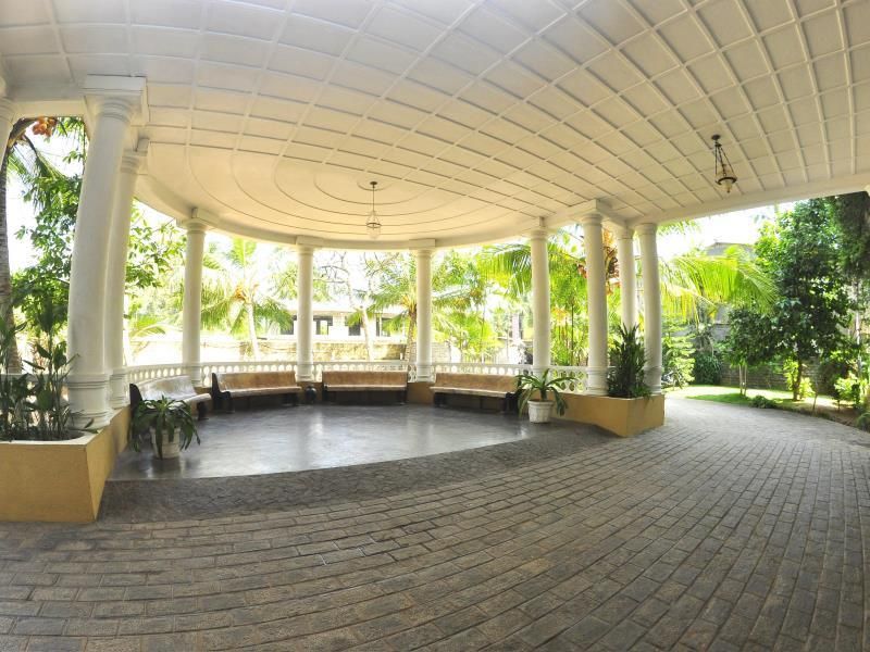 Royal Beach Resort фото 22