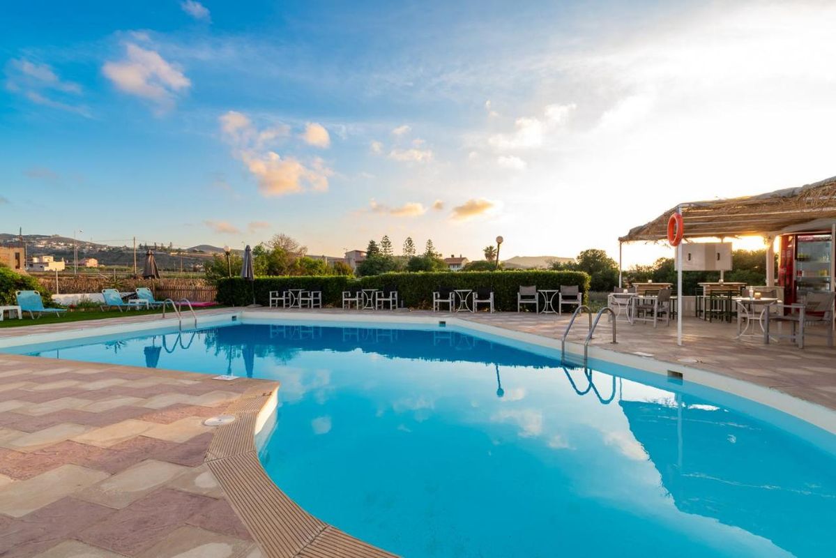 Anemos Inn Hotel фото 4