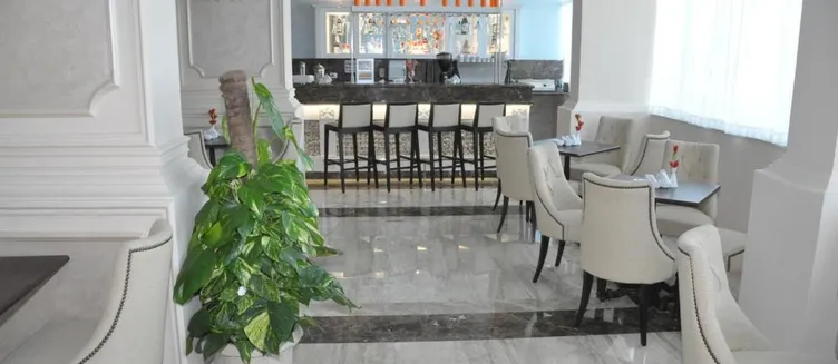 Фото отеля The Guard Hotel