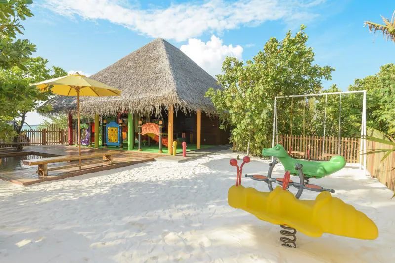 Dhigufaru Island Resort фото 15