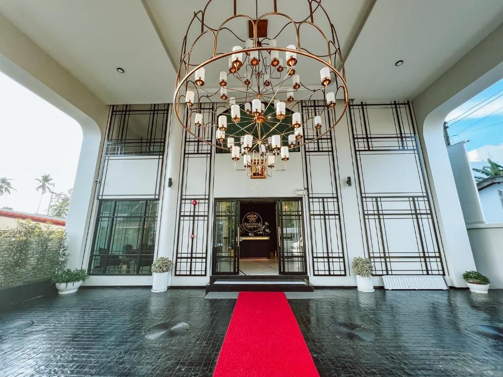 Ratri Hotel Phuket Old Town фото 13