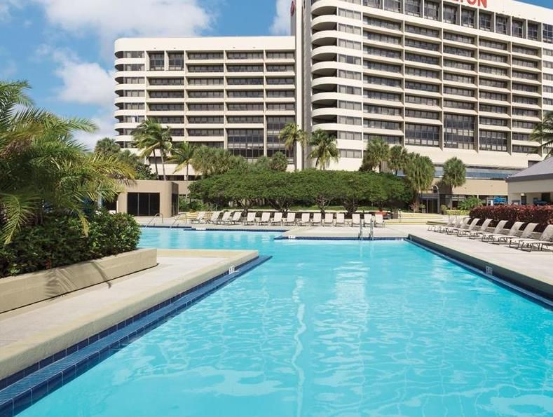 Hilton Miami Airport Blue Lagoon фото 21