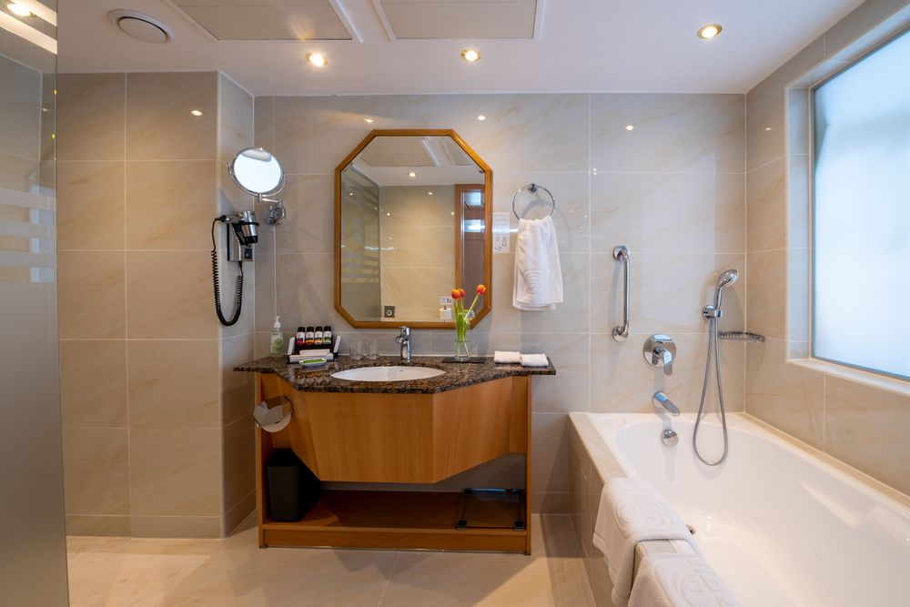 Constantinou Bros Athena Beach Hotel фото 38