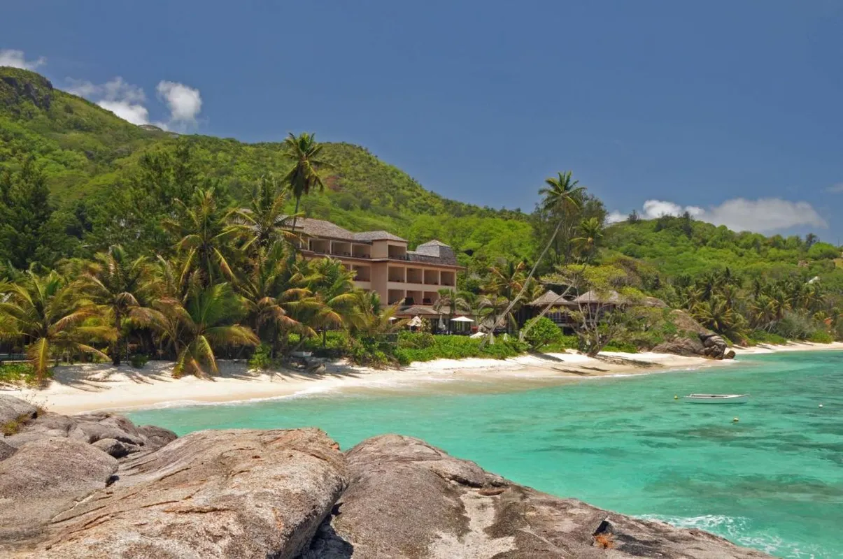 DoubleTree by Hilton Seychelles Allamanda Resort & Spa фото 3